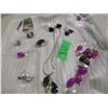 Image 4 : ASSORTMENT OF JEWELRY