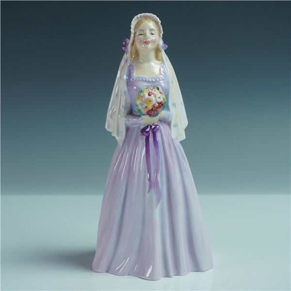 Royal Doulton Figurine 'Sweet Maid' HN2092