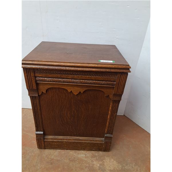 * Vintage Wooden Sewing Machine Desk w/Contents - CANNOT SHIP - 24" x 17" x 30"