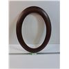 Image 1 : Wooden Oval frame 24" x 18.5"