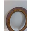 Image 4 : Wooden Oval frame 24" x 18.5"