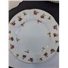 Image 10 : (13) Assorted Dessert Plates