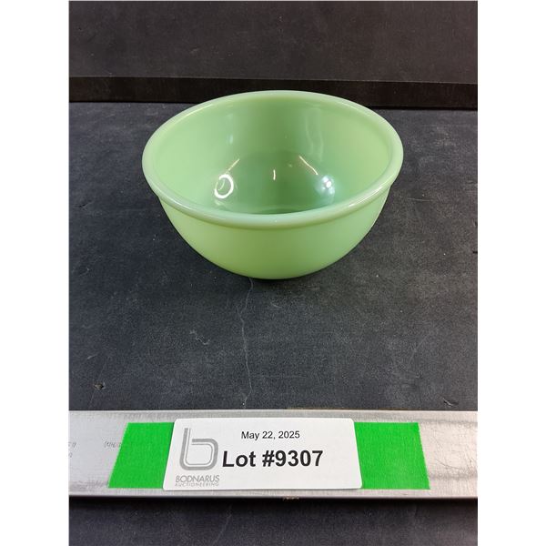 Vintage Jadeite Mixing Bowl - 5"
