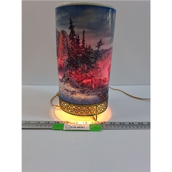 Western Scenic Theme Motion Lamp - Works
