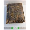 Image 1 : Antique Holy Bible - As Is