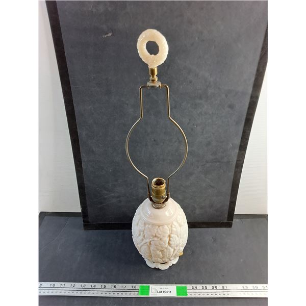 Aladdin Alacite Lamp - Missing Shade, As Is