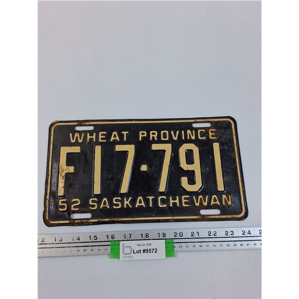 Saskatchewan License Plate - 1952