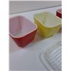 Image 4 : (3) PYREX Vintage Red & Yellow Refrigerator Dish w/ Two Lids - 4.5" x 3.5"