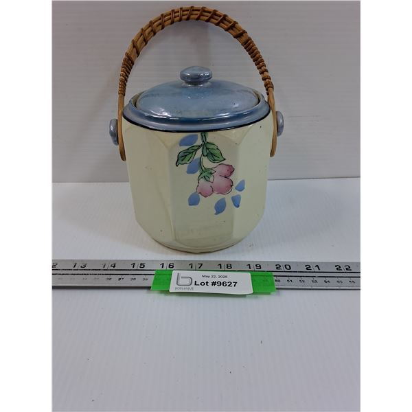 Ceramic Ice Bucket w/Wicker Handle - 6" x 5"