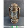Image 1 : # Vintage Kerosene Lantern