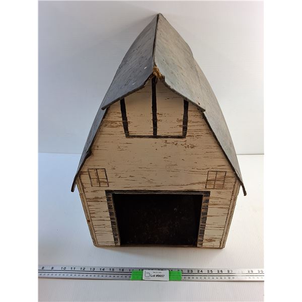 Children's Toy Barn 20 x 15 x 21"