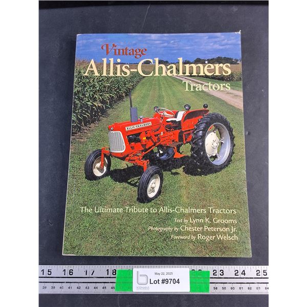 Vintage Allis Chalmers Tractors Book