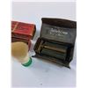 Image 3 : (2) Vintage Razors & Shaving Cream Brush