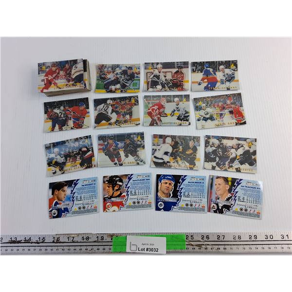 '97 Pinnacle 3D Hockey Trading Cards - Authenticity Not Guaranteed