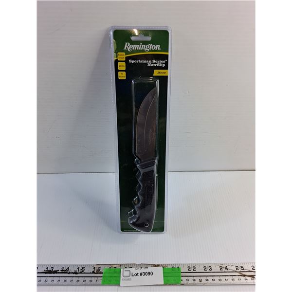 Remington Sportsman Series Non Slip Knife with Sheath - Sealed