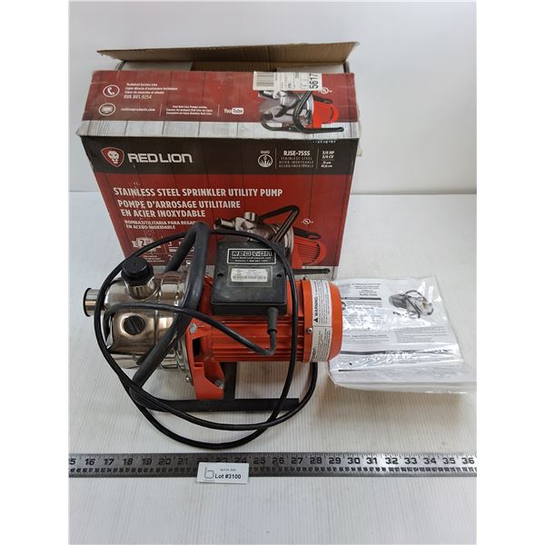 Red Lion 3/4HP Sprinkler Utility Pump 13" x 8" x 9.5" - Powers On