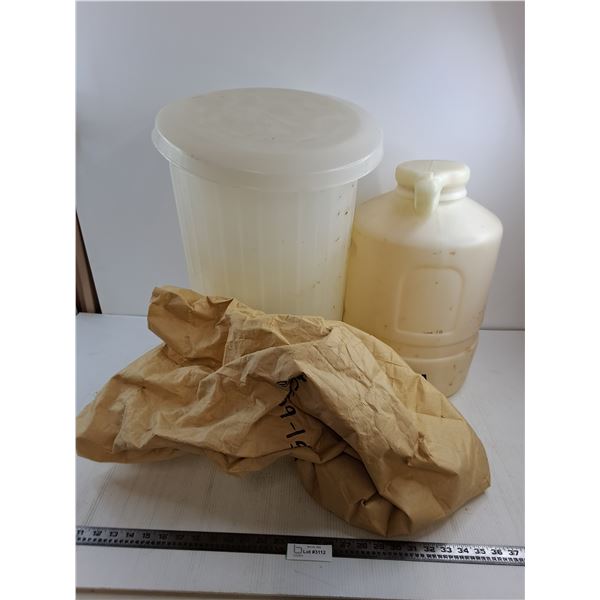 * Wine/Beer Maker's Lot