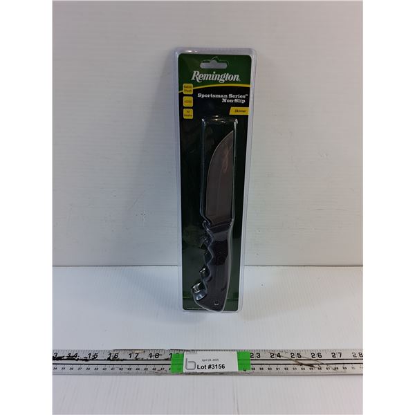 Remington Sportsman Series Non Slip Knife with Sheath - Sealed