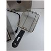 Image 3 : Deep Fryer - Tested