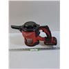 Image 1 : Milwaukee Battery Powered Vaccum w/M18 Battery - Powers On