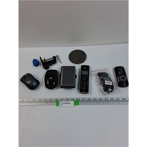 Garmin, (2) Computer Mouse, Vtech Home Phonem Desk Clamp, Podofo Camera, Wireless Charger, Misc
