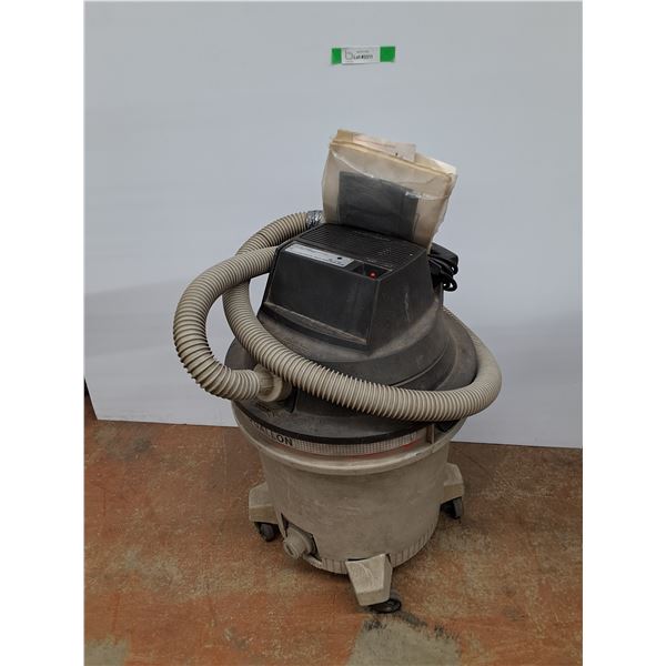*6.5 Gallon Shop Vacuum - As Is