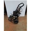 Image 4 : *1600 PSI Gas Powered Pressure Washer - As Is, Cannot Ship