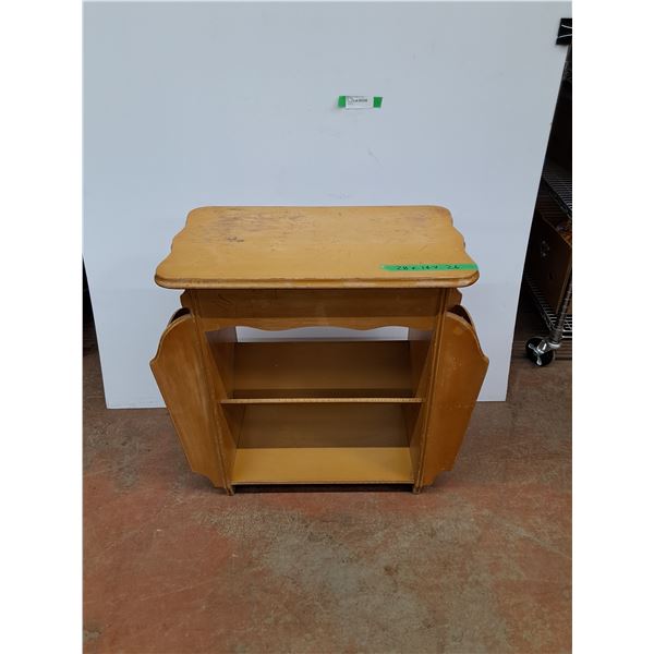 *Magazine Side Table - Cannot Ship