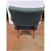Image 4 : *Cushioned Chair - 25 x 25 x 30" - Cannot Ship