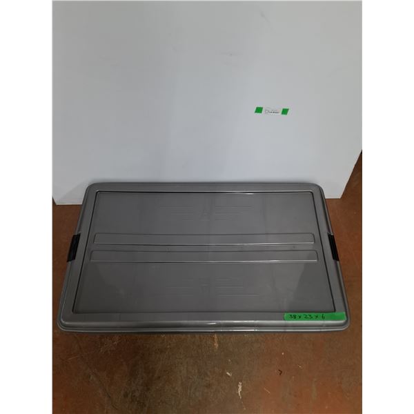 *Plastic Tote w/ Lid - Pick Up