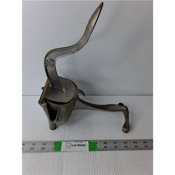 Wear-Ever Vintage Juicer