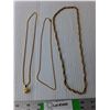 Image 1 : (3) Gold Colored Necklaces