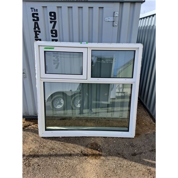**3 Pane Window with Crank Opening - Cannot Ship