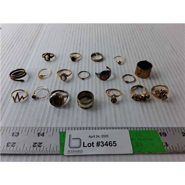 (18) Gold Colored Rings