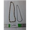 Image 1 : (2) Gold Colored Necklaces