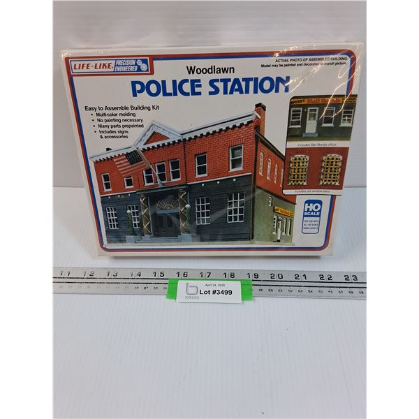 Woodlawn Police Station Model Building Kit - Appears Sealed