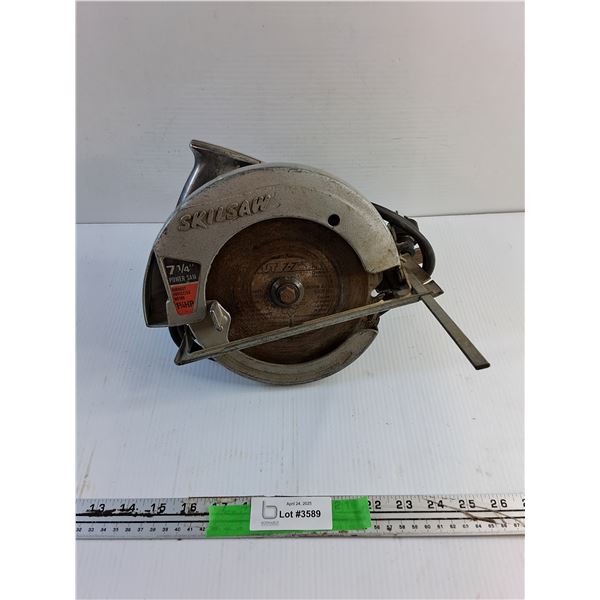 Skilsaw7 1/4" Power Saw - Tested