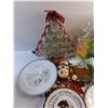 Image 2 : Various Christmas Decorations, Plates and Misc