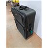 Image 3 : *Travel Luggage Case - 27 x 17 x 10" - Pick up