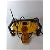 Image 3 : Dewalt DC012 Work Site Charger/Radio- Powers On