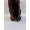 Image 2 : Ladies Cowboy Boots - Size 8 - Needs Heel Repair