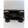 Image 7 : (2) Extra Large Remote Control Vehicles for PARTS - 29" x 13" x 14" - CANNOT SHIP