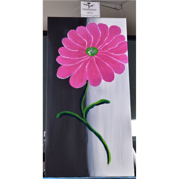 Pink Flower on Two Tone