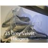 Image 1 : Hangers
