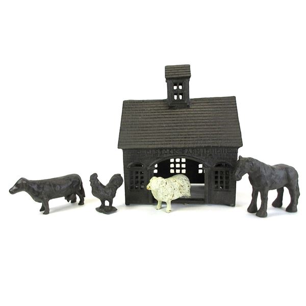 Cast Iron Stock Farm Barn With 4 Animals- 14" X 11" X 7"