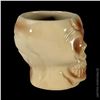 Image 2 : KAHIKI HANDLED SKULL MUG.