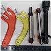 Image 3 : 4 sharpeners and millitary flashlight