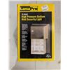 Image 2 : (2) Luma Pro 70 Watt High Pressure Sodium Wall Security light