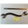 Image 1 : Vintage wrench- 20"