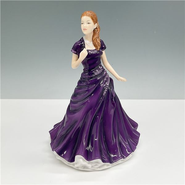 Royal Doulton Figurine Lisa HN5600